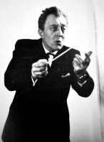 Josef Hart dirigoval orchestr celkem 17 let od roku 1960 do roku 1977.